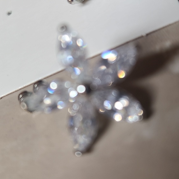 Vintage Silver Floral Earrings with Teardrop Stones - Picture 13 of 16